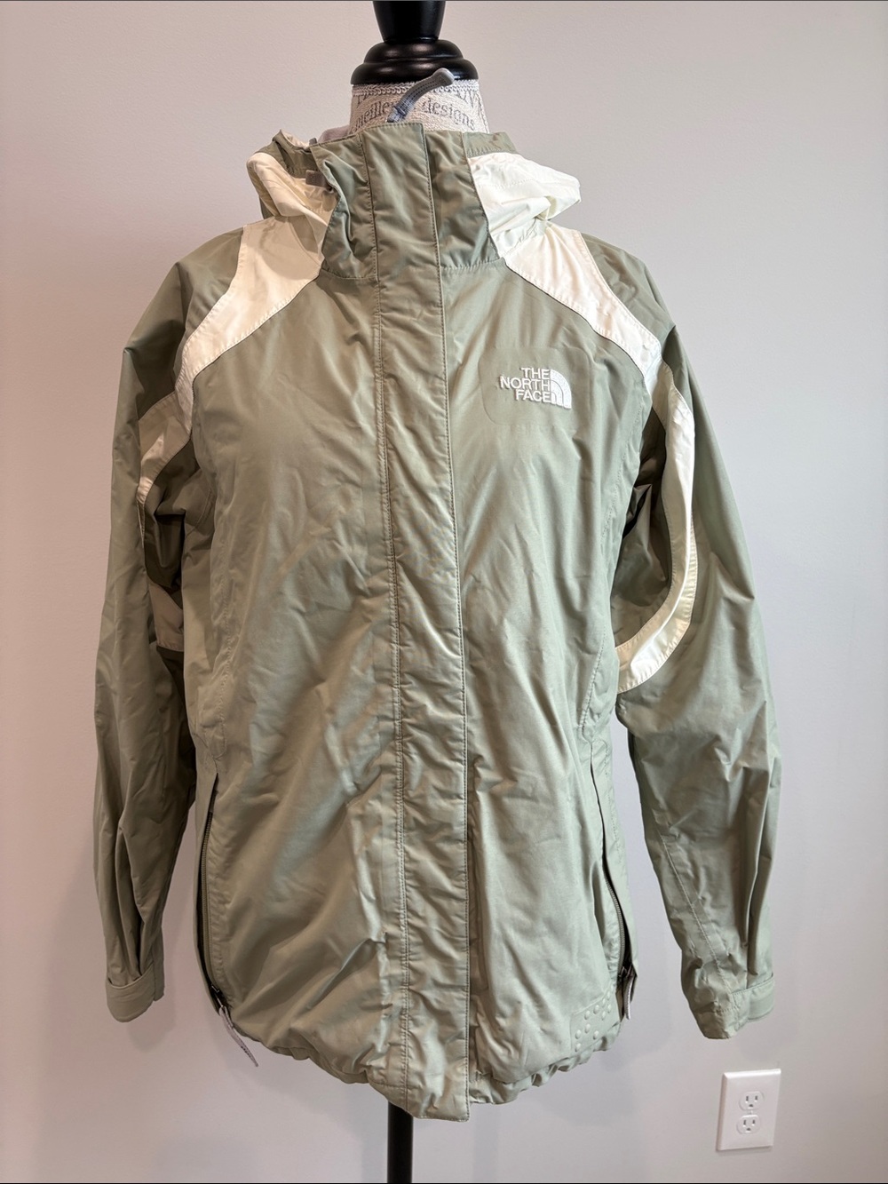 The North Face Sage Green and White Hooded Ski Jacket